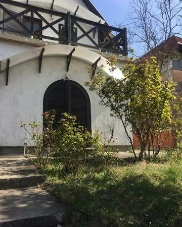 Varhegy Vendeghaz 度假居 *